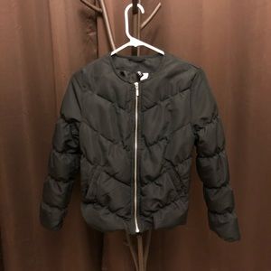 Stylish Black puff bomber jacket